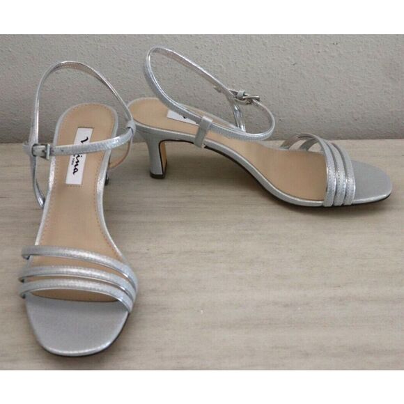 Nina Women's Sz 8M True Silver Metallic Beverly Strappy Heels - Picture 5 of 11